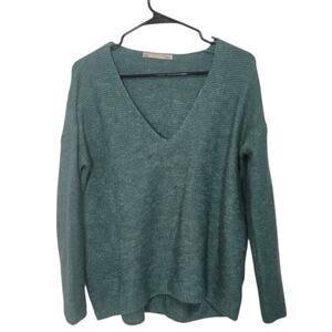 Sfera Heathered Sage Green V-Neck Knit Sweater Size Medium